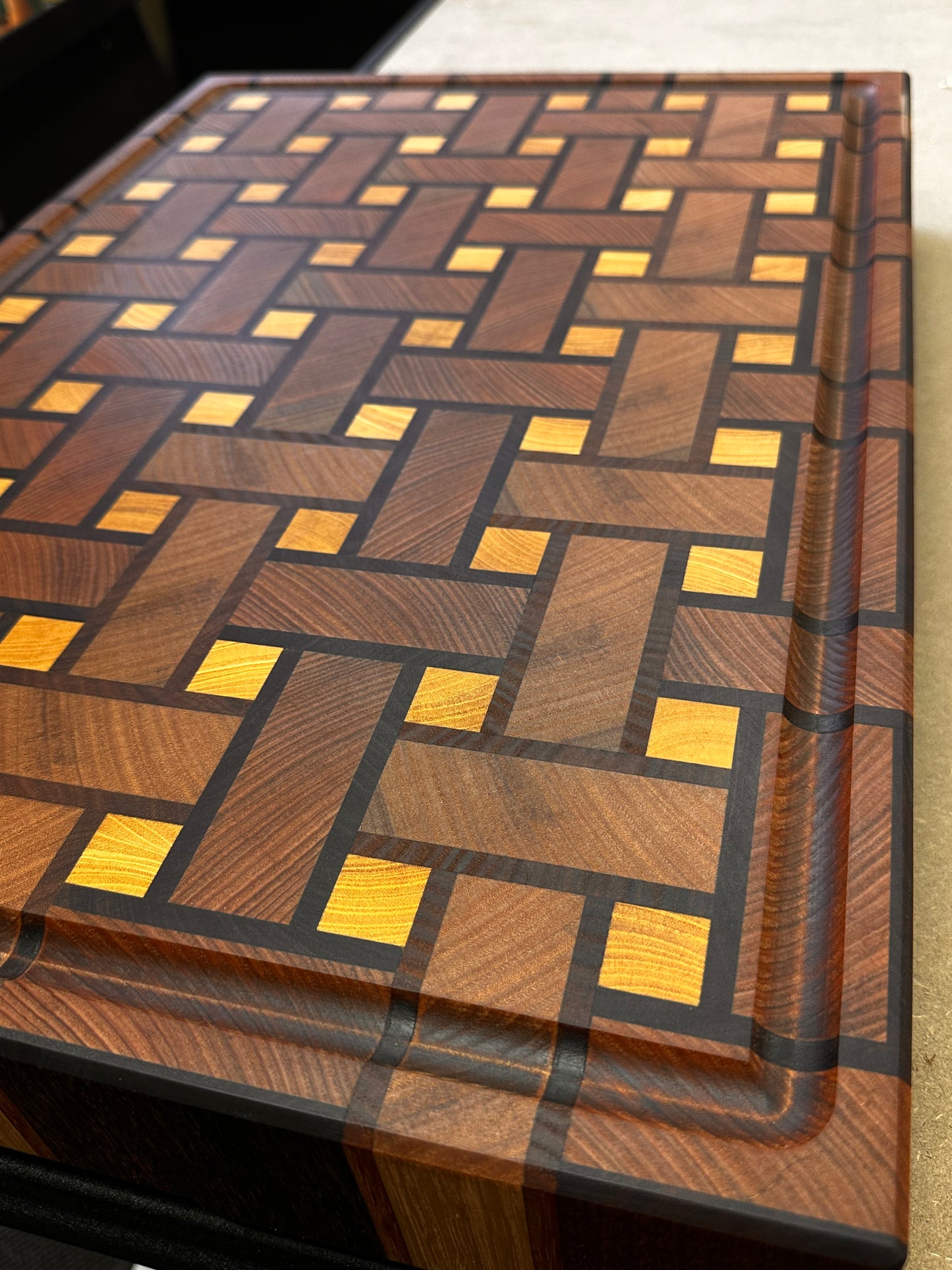 Prestige End Grain - Weave